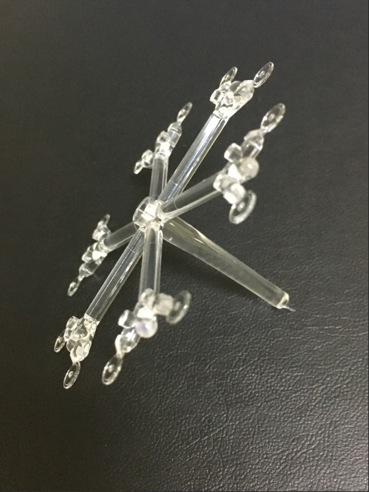 安騰全電動(dòng)注塑機(jī)55T生產(chǎn)手機(jī)鏡片